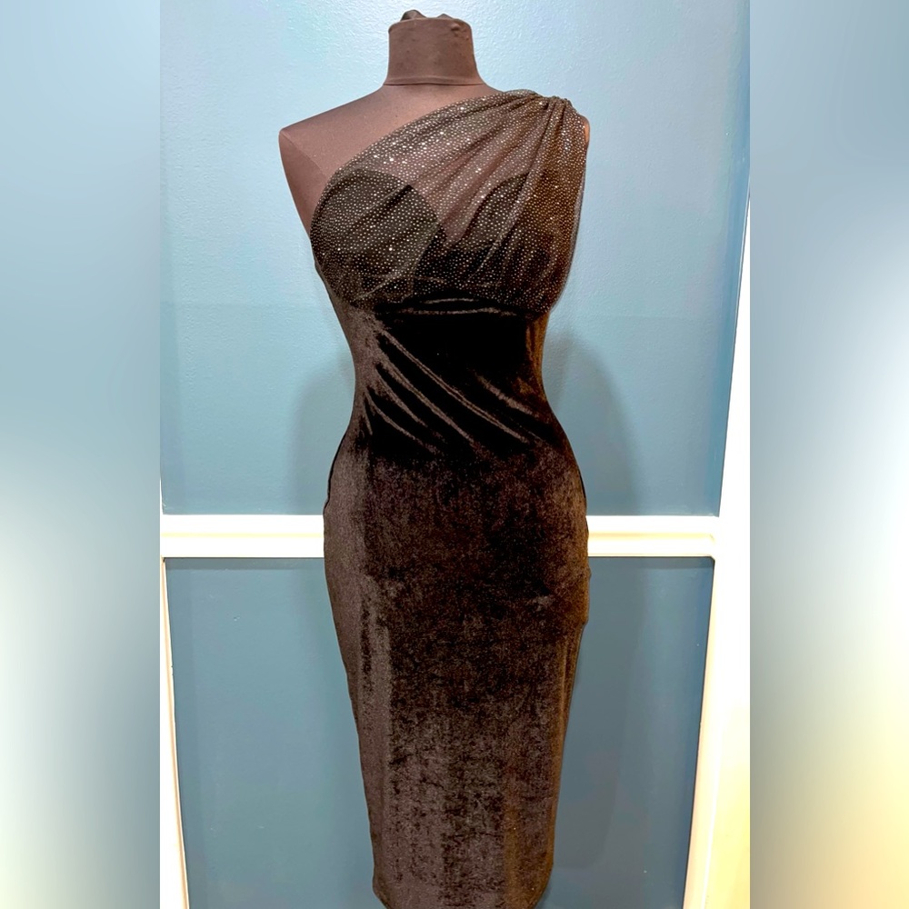 SHEIN black velvet dress